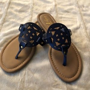 Vintage 7 Eight, Navy, Flip Flop Flat Sandal, Size 7.5